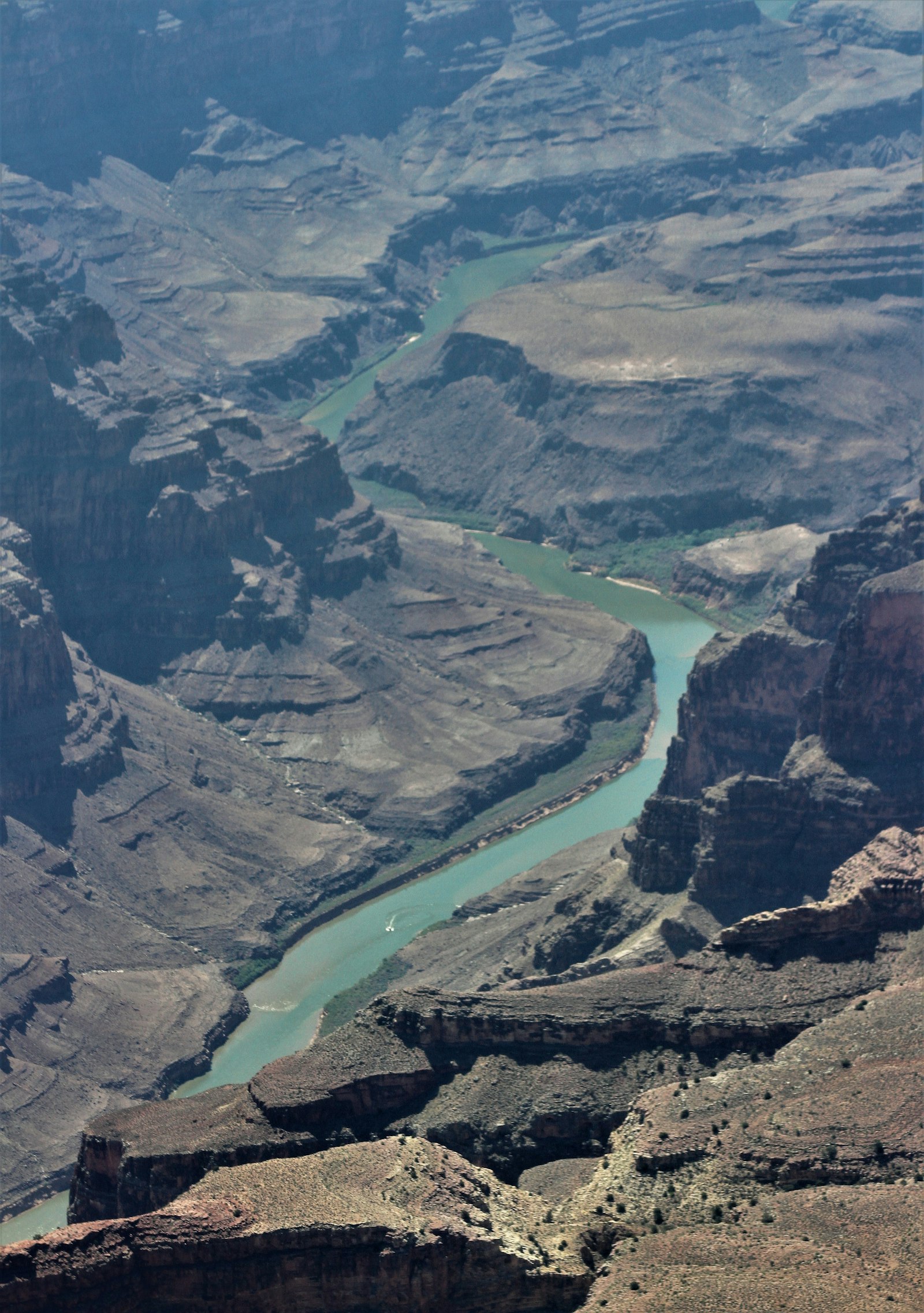 Vista aérea del Gran Cañón y el río Colorado